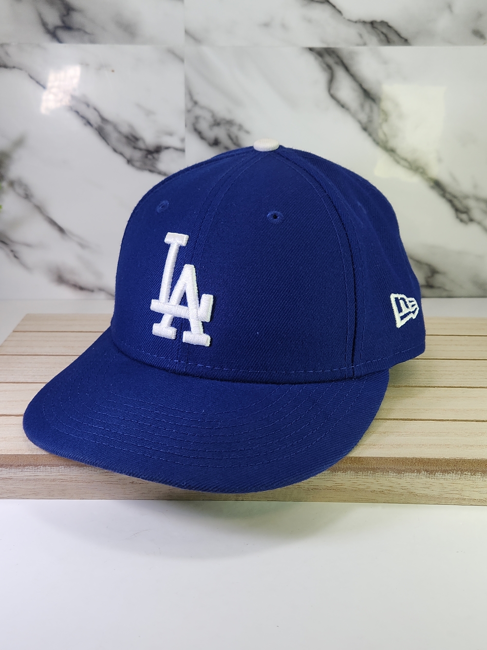 New Era LA Dodgers Royal Blue Baseball Cap. Fitted Snapback Hat